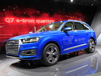 Audi Q7 : sumo amaigri - Vidéo en direct du salon de Genève 2015
