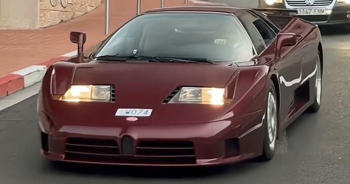Alonso a effectivement craqué pour une Bugatti EB110 GT