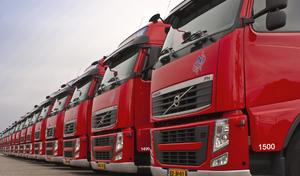 Violent incendie dans la principale usine Volvo à Göteborg