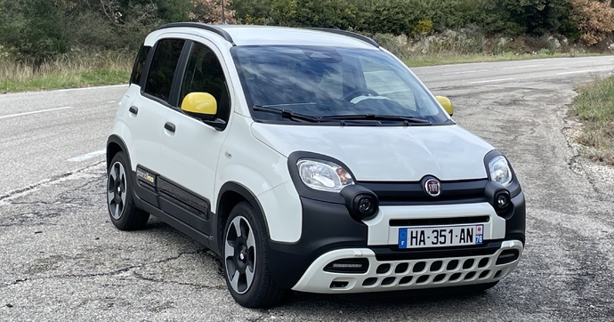 Stellantis : comment Fiat et Citroën sont en train de damer le pion à Peugeot