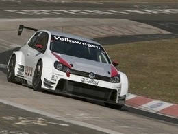 24 H. Nürbur : Herbert et Blundell en Golf