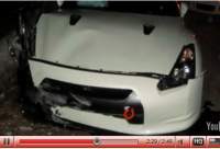 Après avoir crashé sa Nissan GT-R, il rate son arnaque à l’assurance à cause de Youtube
