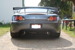 Votre Honda S2000 est poussive? Greffez-lui un V8 de Corvette Z06 (photos + vidéo)