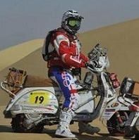 Le rallye des Pharaons sur un Vespa, ça vous dirait !