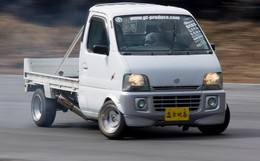 Fun, du drift en mini utilitaire ! (photos + vidéo)
