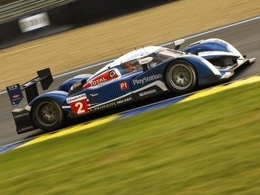 H+12 : La Peugeot n°2, seule 908 en tête