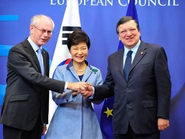 Politique : la Corée du Sud enfume les constructeurs européens