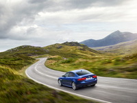 Jaguar : la garantie kilométrage illimité pour le lancement de la XE