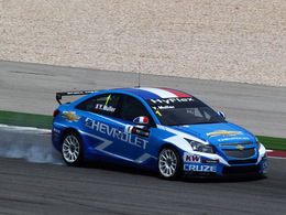 WTCC - Chevrolet arrête!