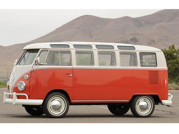 Le Volkswagen Combi fête ses 65 ans