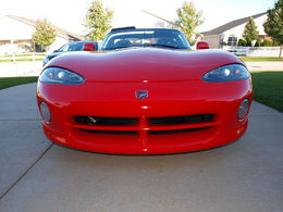 Une Dodge Viper RT/10 avec seulement 811 km à vendre à 27500 € (hors taxes)