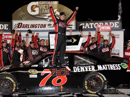 Nascar-Darlington: Première pour Smith !