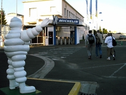 Economie: Michelin supprime 706 postes à Joué-les-Tours