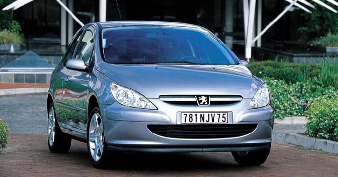 Mais quelle est donc cette Peugeot puissante, fiable, économique et pratique pour les vacances ?