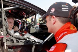 Vis ma vie de pilote australien : Jenson Button troque sa F1 McLaren contre une Holden du V8 Supercar