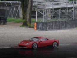 (Vidéo) Future Ferrari Challenge: elle se teste