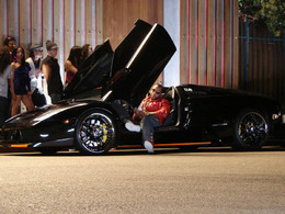 David Guetta et Flo Rida aiment les gros cubes