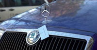Joli coup du marketing Mercedes : de fausses étoiles au bout des capots !