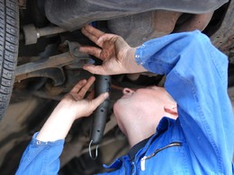 Contrôle technique : l'Europe veut le durcir et l'imposer aux deux roues