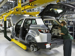 Tata annonce un investissement de plus de 800 millions d'euros pour Jaguar Land Rover