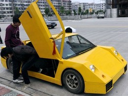 Lamborghini chinoise : 2500 € et 80 km/h en pointe