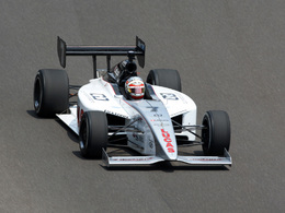 Indy Lights: J.-K. Vernay toujours leader