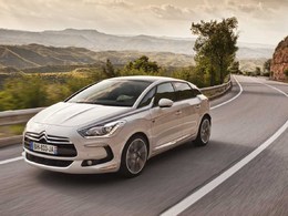 Les voitures "vertes" au coeur du futur plan pour l'automobile