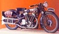 BROUGH SUPERIOR : la ROLLS des motos…