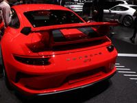 Porsche 911 GT3 restylée : la même en mieux - En direct du salon de Genève 2017