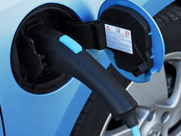 Politique: vers une hausse de 900% des taxes sur le carburant ?