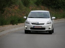La production de la Toyota Auris hybride a démarré officiellement