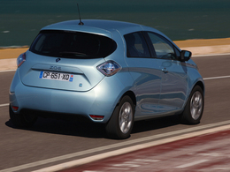 Renault et PSA pensent que le superbonus va faire doubler les ventes d'électriques en France