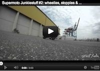 Supermotard: ça glisse, ça stunt (vidéo)