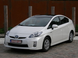 Véhicules hybrides Toyota : les ventes mondiales ont dépassé les 2,5 millions d'unités !