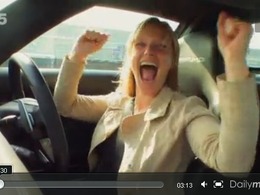 Fifth Gear : peut-on apprendre à drifter avec une Mercedes SLS ?