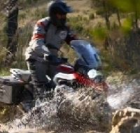 Vidéo - BMW: oui même petit on peut rouler en R1200GS !