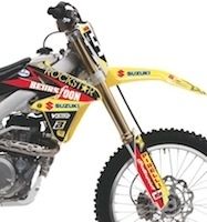 BlackBird : Kit replica Vamo Racing, pour que votre Suzuki RMZ se la joue RockStar