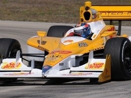 Hunter-Reay remplace Junqueira aux 500