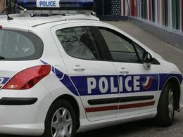Insolite : sans permis depuis 42 ans, il percute une auto école
