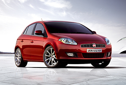 La Fiat Bravo au rappel : souci de train arrière.
