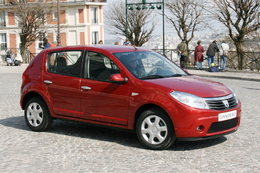 La Dacia Sandero est dispo en occasion ! Un bon plan ?