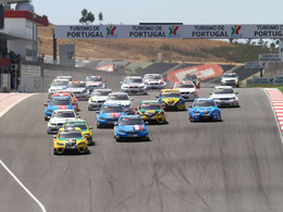 WTCC/Portimao: La 1ère de Monteiro cette saison. Le duel Muller/Tarquini se poursuit