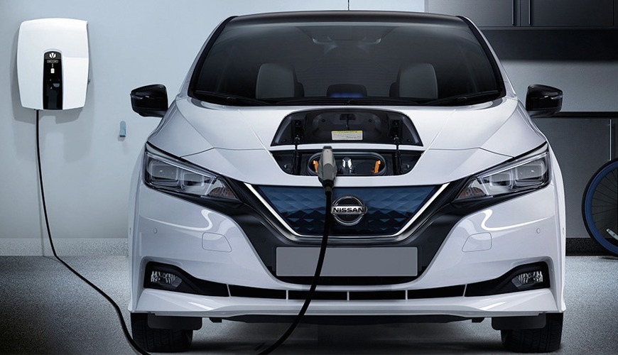 Une voiture électrique décotetelle réellement deux fois plus vite qu