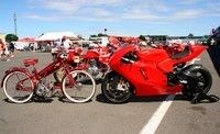Le Ducati Club de France fête ses 30 ans ce week-end au Vigeant (86).