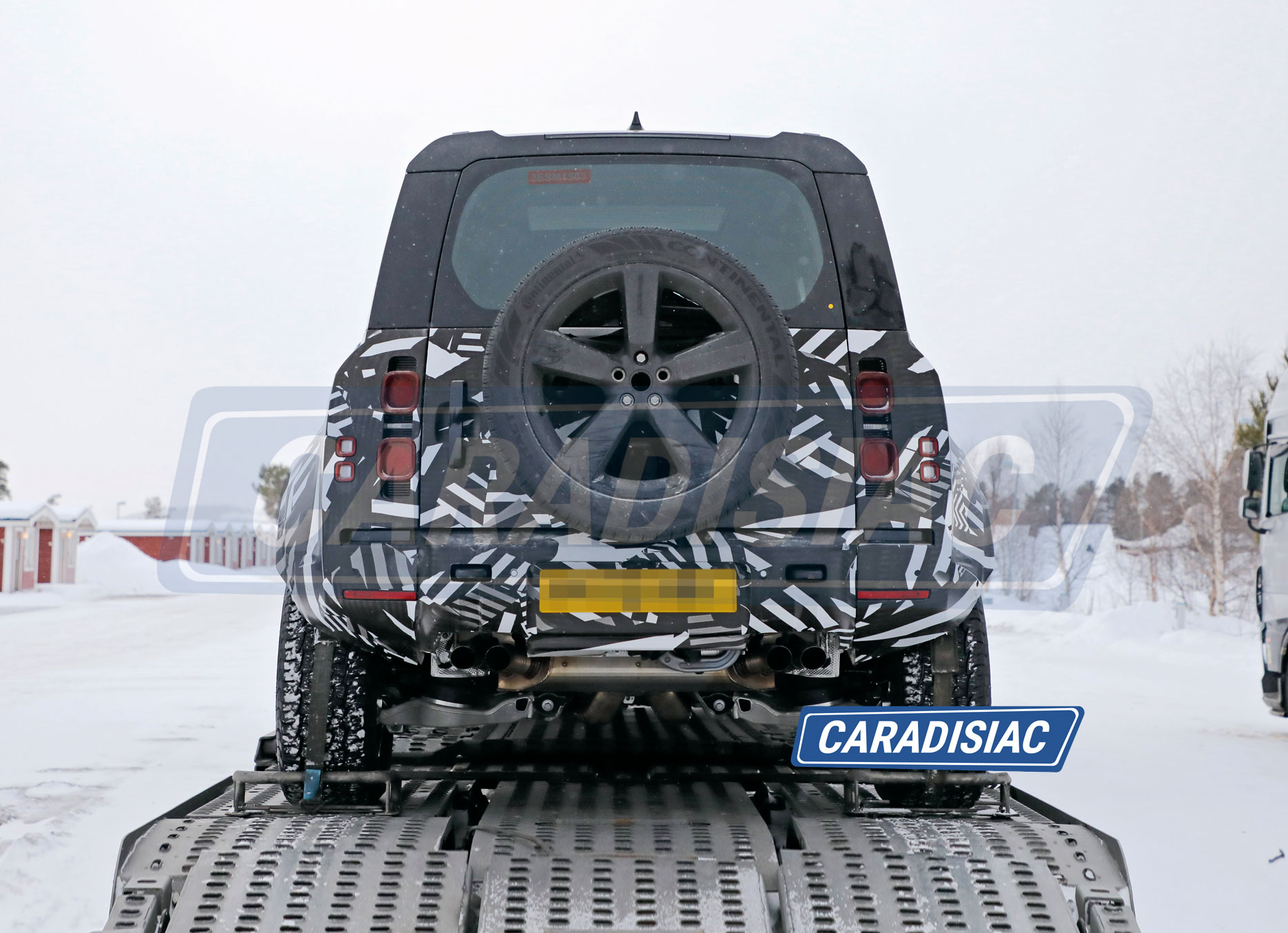 Scoop – Land Rover Defender SVX : version extrême pour le Defender