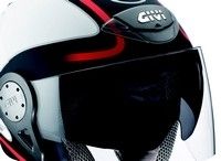 Casque H 105 : le jet double écran made in GIVI