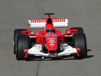 Ferrari teste ses deux 248 F1 à Fiorano