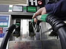 Prix à la pompe en forte hausse depuis le début de l'été, en attendant la réaction du Gouvernement