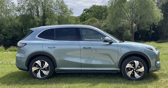 Mais pourquoi la voiture électrique devient-elle ennuyeuse?