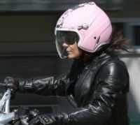 La femme, l'avenir du scooter?